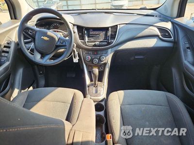 Zdjęcie 8 z 13 samochodu: 2022 CHEVROLET TRAX LS VIN:KL7CJKSM8NB520185 - miniatura