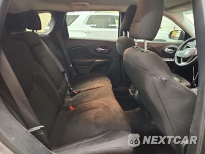 Zdjęcie 11 z 13 samochodu: 2019 JEEP CHEROKEE LATITUDE VIN:1C4PJLCX9KD272287 - miniatura