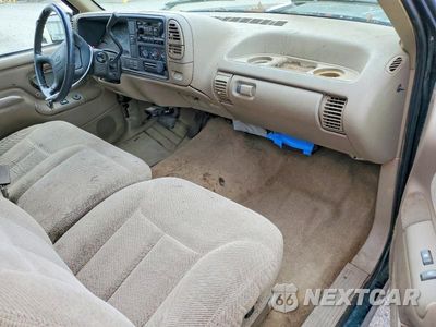 Zdjęcie 8 z 12 samochodu: 1996 CHEVROLET GMT-400 K1500 VIN:2GCEK19R9T1103613 - miniatura