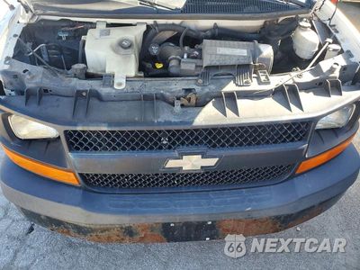 Zdjęcie 12 z 13 samochodu: 2008 CHEVROLET EXPRESS G3500 VIN:1GBHG31K681143898 - miniatura