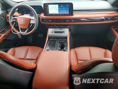 Zdjęcie 8 z 13 samochodu: 2025 LINCOLN AVIATOR RESERVE VIN:5LM5J7WC6SGL03476 - miniatura