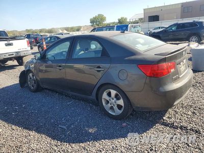 Drugie zdjęcie samochodu z przodu: 2010 KIA FORTE EX VIN:KNAFU4A21A5273553 - miniatura