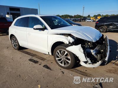 Czwarte zdjęcie samochodu z boku: 2021 AUDI Q5 PREMIUM VIN:WA1AAAFYXM2034231 - miniatura