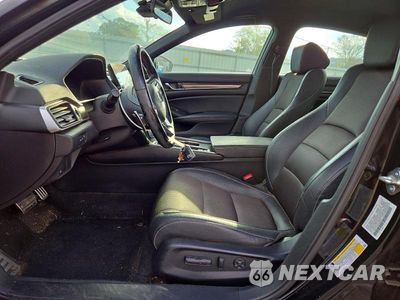 Zdjęcie 7 z 13 samochodu: 2020 HONDA ACCORD SPORT VIN:1HGCV1F37LA033339 - miniatura