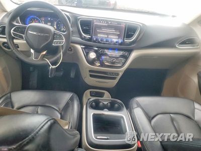 Zdjęcie 8 z 13 samochodu: 2023 CHRYSLER PACIFICA TOURING L VIN:2C4RC1BG2PR529223 - miniatura