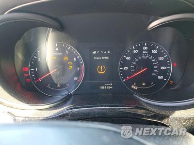 Zdjęcie 9 z 13 samochodu: 2015 KIA K900 PREMIUM VIN:KNALU4D47F6023798 - miniatura