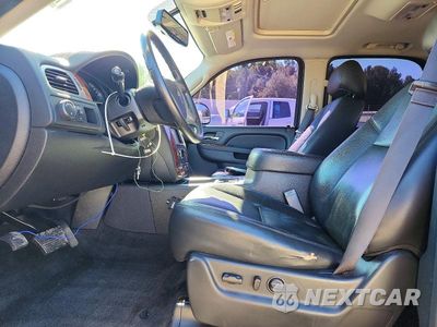 Zdjęcie 7 z 13 samochodu: 2013 CHEVROLET TAHOE C1500 LT VIN:1GNSCBE05DR368526 - miniatura