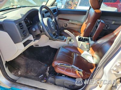 Zdjęcie 7 z 13 samochodu: 2007 JEEP COMMANDER LIMITED VIN:1J8HG58NX7C595582 - miniatura