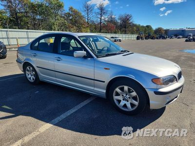 Czwarte zdjęcie samochodu z boku: 2003 BMW 325 I VIN:WBAET37473NH03397 - miniatura