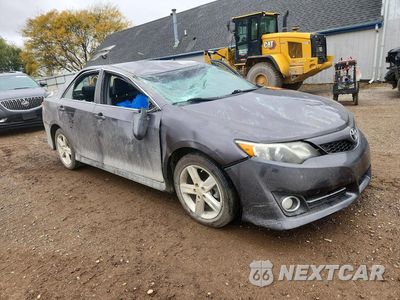 Czwarte zdjęcie samochodu z boku: 2014 TOYOTA CAMRY SE VIN:4T1BF1FK7EU745880 - miniatura