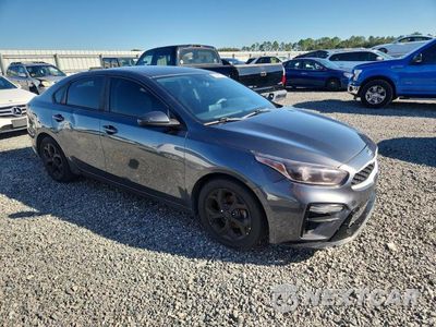 Czwarte zdjęcie samochodu z boku: 2020 KIA FORTE LXS VIN:3KPF24AD7LE170235 - miniatura