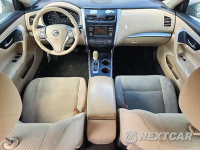 Zdjęcie 8 z 12 samochodu: 2015 NISSAN ALTIMA 2.5 S VIN:1N4AL3AP7FC249157 - miniatura