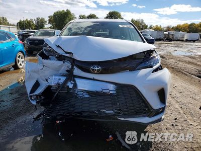 Piąte zdjęcie samochodu w środku: 2026 TOYOTA SIENNA XSE VIN:5TDXSKFC0TS278467 - miniatura