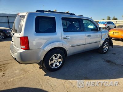Trzecie zdjęcie samochodu z tyłu: 2010 HONDA PILOT TOURING VIN:5FNYF4H95AB032750 - miniatura
