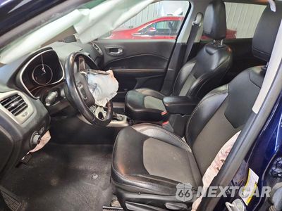 Zdjęcie 7 z 13 samochodu: 2020 JEEP COMPASS LATITUDE VIN:3C4NJDBB9LT258176 - miniatura