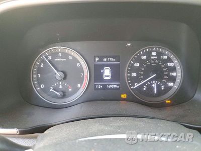Zdjęcie 9 z 13 samochodu: 2019 HYUNDAI TUCSON LIMITED VIN:KM8J33AL5KU016773 - miniatura