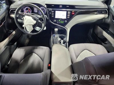 Zdjęcie 8 z 12 samochodu: 2020 TOYOTA CAMRY LE VIN:4T1C11AK7LU976592 - miniatura