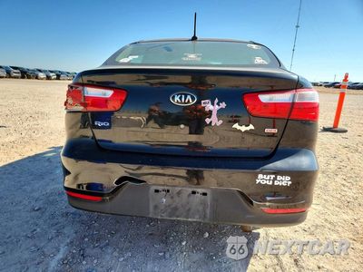 Zdjęcie 6 z 12 samochodu: 2017 KIA RIO LX VIN:KNADM4A34H6048581 - miniatura