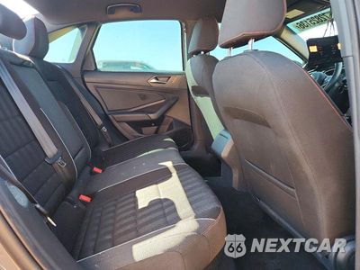 Zdjęcie 10 z 13 samochodu: 2020 VOLKSWAGEN JETTA GLI VIN:3VW5T7BU2LM036597 - miniatura