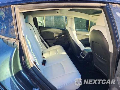 Zdjęcie 10 z 12 samochodu: 2022 TESLA MODEL 3 VIN:5YJ3E1EA2NF346095 - miniatura