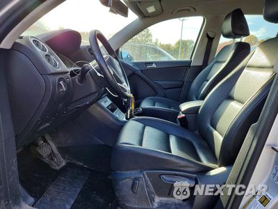 Zdjęcie 7 z 13 samochodu: 2017 VOLKSWAGEN TIGUAN S VIN:WVGBV7AX0HW507175 - miniatura