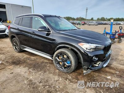 Czwarte zdjęcie samochodu z boku: 2018 BMW X1 XDRIVE28I VIN:WBXHT3C31J3H33004 - miniatura