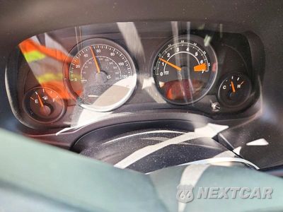 Zdjęcie 9 z 14 samochodu: 2017 JEEP PATRIOT SPORT VIN:1C4NJPBB2HD167331 - miniatura