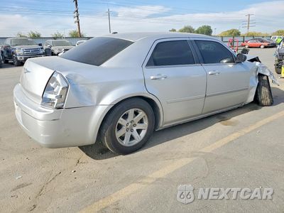 Trzecie zdjęcie samochodu z tyłu: 2006 CHRYSLER 300 TOURING VIN:2C3KA53G96H291795 - miniatura
