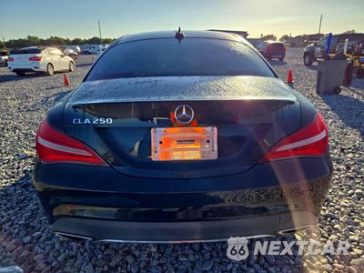 Zdjęcie 6 z 12 samochodu: 2018 MERCEDES-BENZ CLA 250 VIN:WDDSJ4EB3JN505614 - miniatura