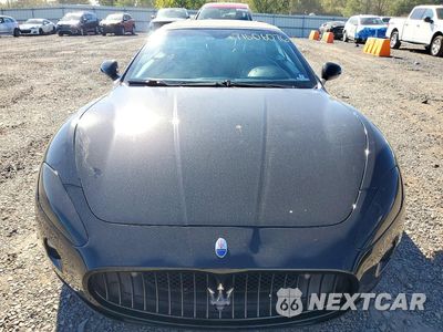 Piąte zdjęcie samochodu w środku: 2012 MASERATI GRANTURISMO S VIN:ZAM45KMA4C0064317 - miniatura