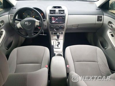 Zdjęcie 8 z 12 samochodu: 2013 TOYOTA COROLLA LE VIN:JTDBU4EE6DJ116943 - miniatura