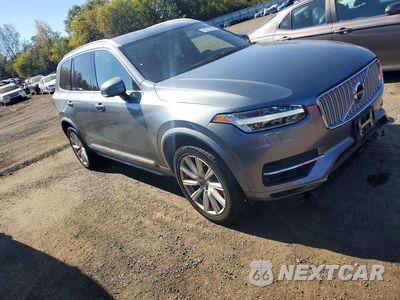 Czwarte zdjęcie samochodu z boku: 2016 VOLVO XC90 T8 VIN:YV4BC0PL8G1076454 - miniatura