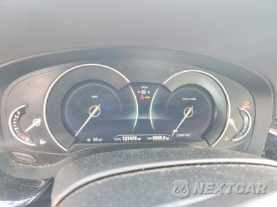 Zdjęcie 9 z 12 samochodu: 2019 BMW 530 I VIN:WBAJA5C56KWW18815 - miniatura