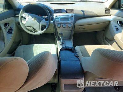 Zdjęcie 8 z 12 samochodu: 2009 TOYOTA CAMRY LE VIN:4T1BE46K49U898517 - miniatura