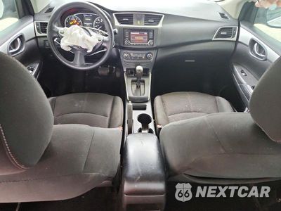 Zdjęcie 8 z 13 samochodu: 2018 NISSAN SENTRA S VIN:3N1AB7AP0JY333540 - miniatura