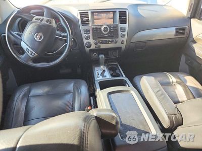 Zdjęcie 8 z 14 samochodu: 2013 NISSAN ARMADA SV VIN:5N1AA0NC2DN604903 - miniatura