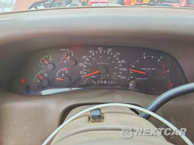 Zdjęcie 9 z 12 samochodu: 1999 FORD F250 SUPER DUTY VIN:1FTNX21F4XED58537 - miniatura