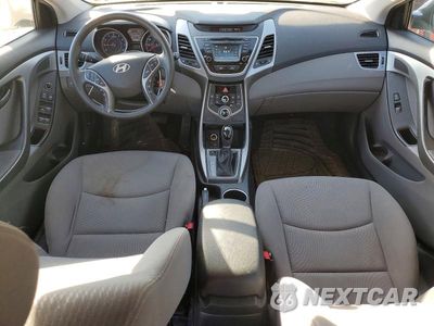 Zdjęcie 8 z 12 samochodu: 2015 HYUNDAI ELANTRA SE VIN:KMHDH4AE8FU226392 - miniatura