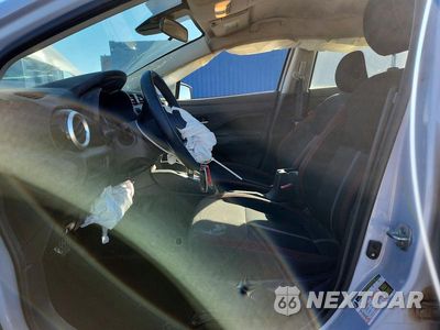 Zdjęcie 7 z 12 samochodu: 2024 NISSAN VERSA SR VIN:3N1CN8FV8RL852146 - miniatura