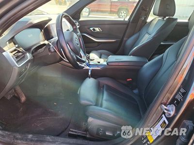 Zdjęcie 7 z 12 samochodu: 2019 BMW 330XI VIN:WBA5R7C54KAJ79925 - miniatura