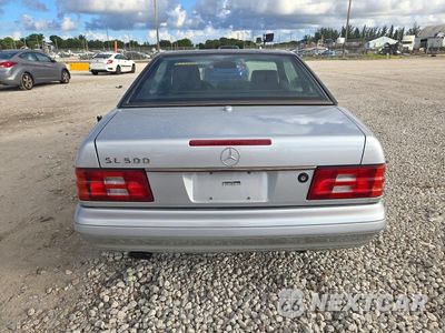 Zdjęcie 6 z 12 samochodu: 2000 MERCEDES-BENZ SL 500 VIN:WDBFA68F2YF190782 - miniatura