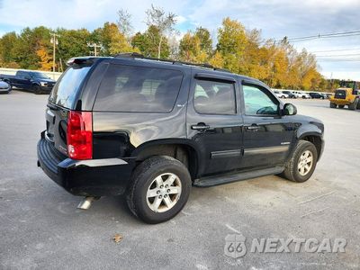 Trzecie zdjęcie samochodu z tyłu: 2014 GMC YUKON SLT VIN:1GKS2CE07ER248461 - miniatura