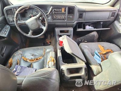 Zdjęcie 8 z 13 samochodu: 2002 CHEVROLET AVALANCHE K1500 VIN:3GNEK13T02G273330 - miniatura