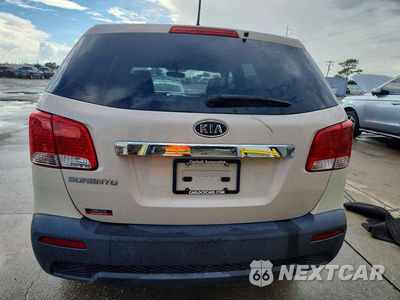 Zdjęcie 6 z 13 samochodu: 2011 KIA SORENTO LX VIN:5XYKT3A13BG041762 - miniatura
