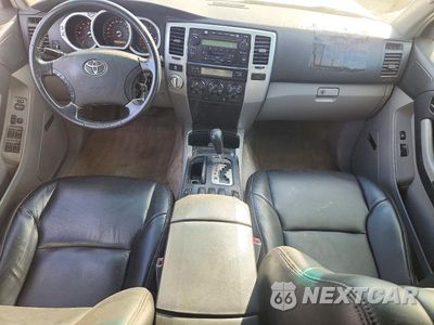 Zdjęcie 8 z 13 samochodu: 2005 TOYOTA 4RUNNER LIMITED VIN:JTEBT17R858019930 - miniatura
