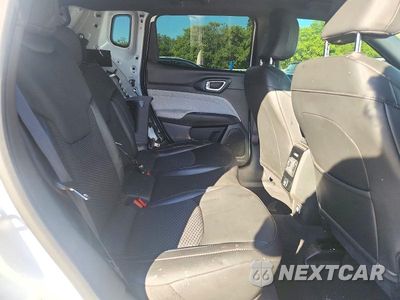 Zdjęcie 10 z 13 samochodu: 2025 JEEP COMPASS LATITUDE VIN:3C4NJDBNXST567602 - miniatura