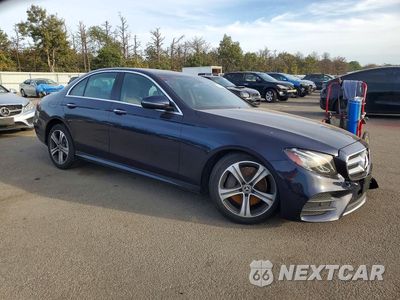 Czwarte zdjęcie samochodu z boku: 2020 MERCEDES-BENZ E 350 4MATIC VIN:WDDZF8EB9LA719475 - miniatura