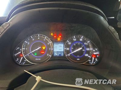 Zdjęcie 9 z 13 samochodu: 2012 INFINITI QX56 BASE VIN:JN8AZ2ND7C9716643 - miniatura