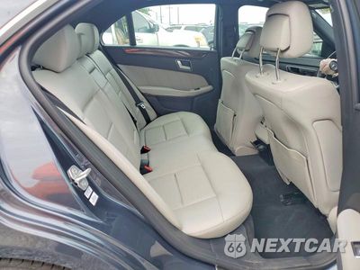 Zdjęcie 10 z 12 samochodu: 2013 MERCEDES-BENZ E 350 VIN:WDDHF5KB4DA710442 - miniatura