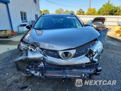 Piąte zdjęcie samochodu w środku: 2015 TOYOTA RAV4 LE VIN:JTMBFREV7FD162953 - miniatura